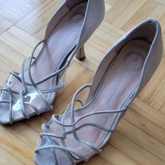 Browns Wishbone Collection in Genuine Greyish Metalic Leather - Picture 1 of 2